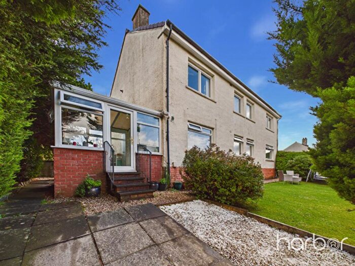 3 Bedroom Cottage For Sale In Lochinver Crescent, Paisley, Renfrewshire, PA2