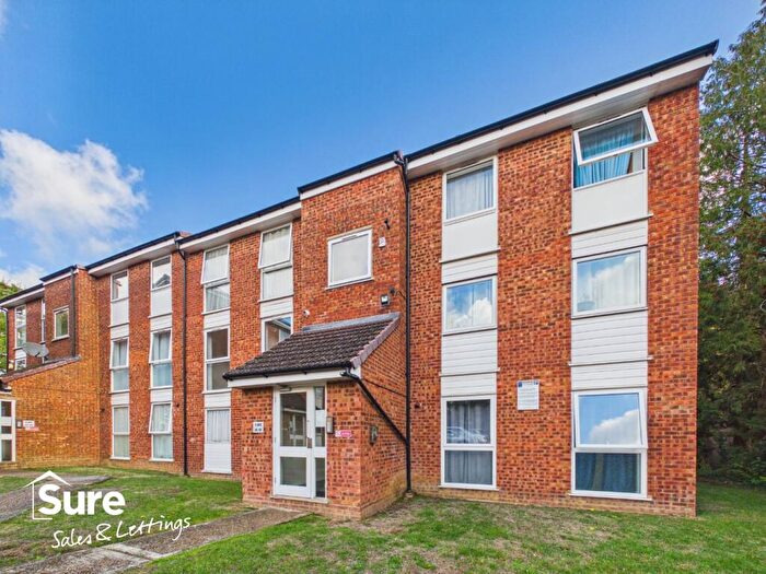 2 Bedroom Apartment To Rent In Arkley Court, Arkley Road, Hemel Hempstead, Hertfordshire, HP2