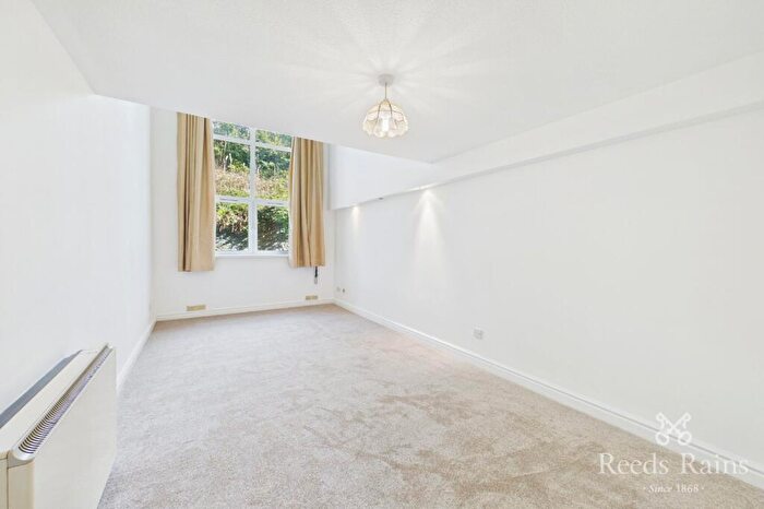 1 Bedroom Apartment For Sale In Rishworth Mill Lane, Rishworth, Sowerby Bridge, West Yorkshire, HX6