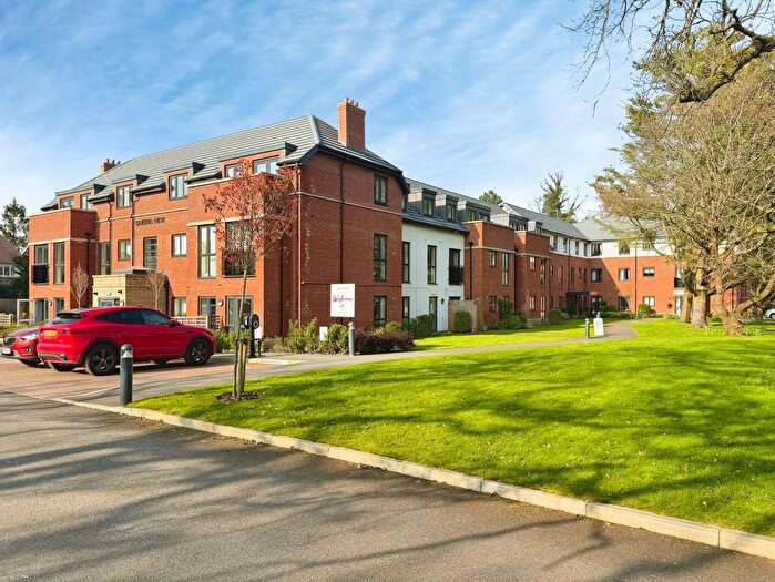 1 Bedroom Flat For Sale In Ack Lane East, Bramhall, SK7