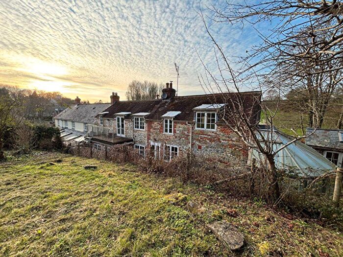 6 Bedroom Detached House For Sale In Ebbesbourne Wake, SP5