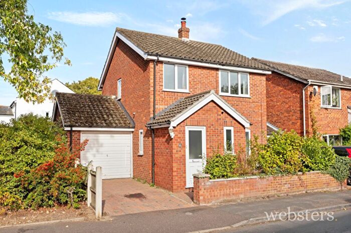 3 Bedroom Detached House For Sale In West End Street, Norwich, NR2
