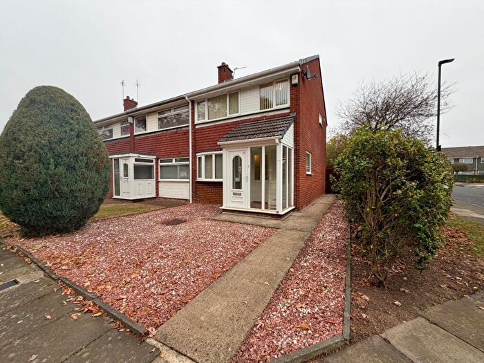 3 Bedroom End Of Terrace House To Rent In Epsom Court, Newcastle Upon Tyne, Tyne And Wear, NE3