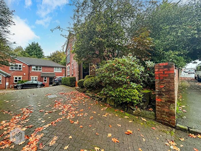 2 Bedroom Flat For Sale In Millbank Gardens, Bolton, BL1