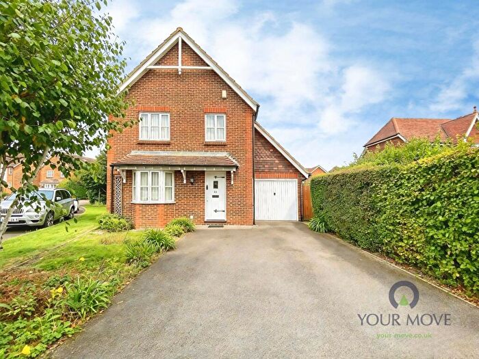 4 Bedroom Detached House For Sale In Kingfisher Close, Iwade, Sittingbourne, Kent, ME9