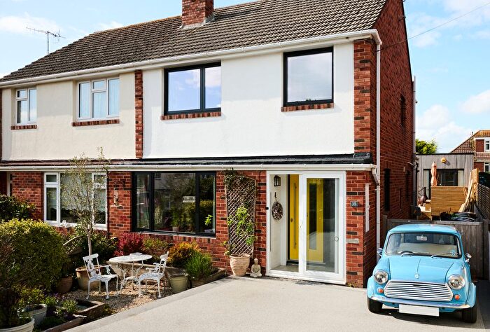 3 Bedroom Semi-Detached House For Sale In West Garth Road, Exeter, Devon, EX4