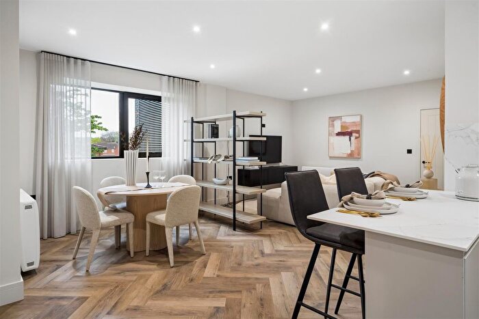 2 Bedroom Flat For Sale In Plot, Pacific House, Marlow, SL7