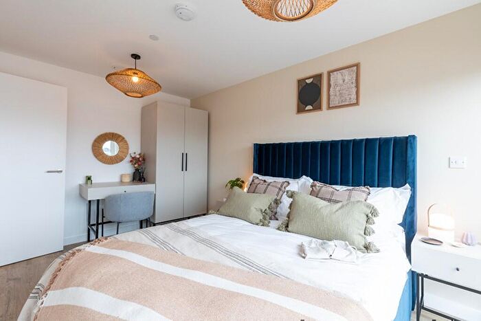 1 Bedroom Flat To Rent In Flat, Hairpin House, Bradford Street, Birmingham, B12