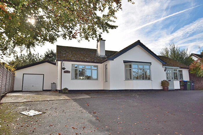 3 Bedroom Detached Bungalow For Sale In Tunstall, DL10
