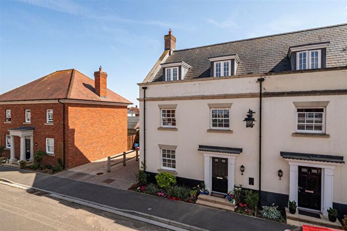 4 Bedroom Semi-Detached House For Sale In Wimble Stock Way, Yeovil, BA21