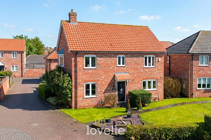 4 Bedroom Detached House For Sale In Mayfields Court, Stallingborough, DN41