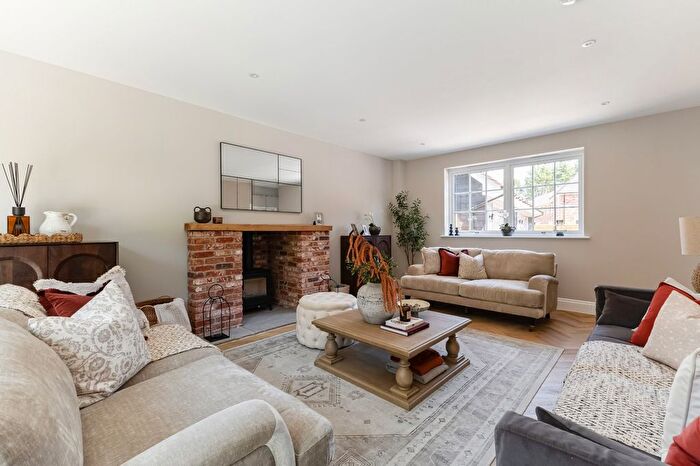 4 Bedroom Detached House For Sale In Redbridge Lane, Crossways, Dorchester, Dorset, DT2