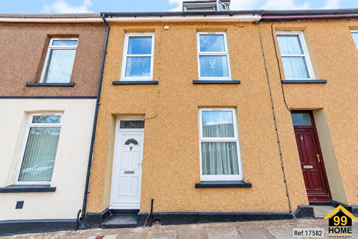 3 Bedroom Terraced House For Sale In Upper Bridge Street, Pontypool, United Kingdom, NP4