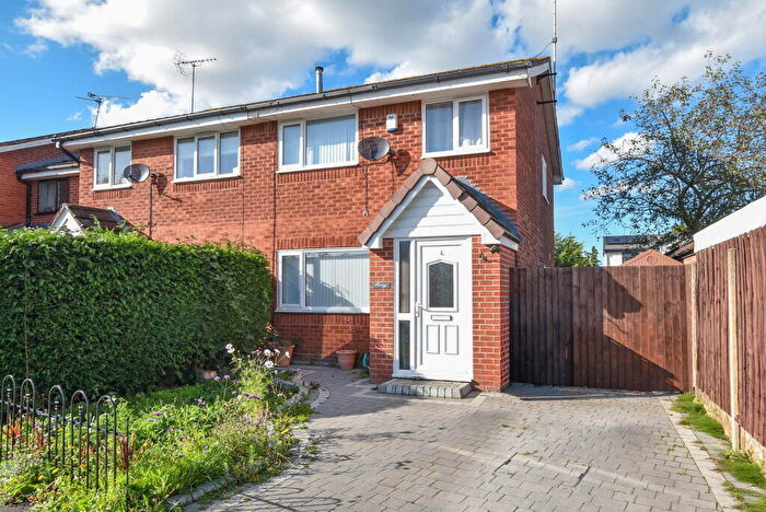 3 Bedroom Semi-Detached House For Sale In Brook Meadow, Irby, CH61