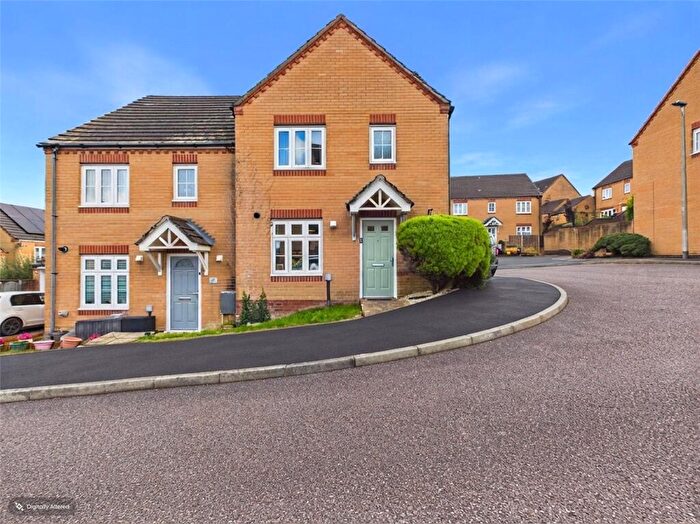 3 Bedroom Semi-Detached House For Sale In Morton Drive, Torrington, Devon, EX38