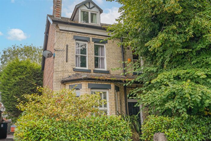 4 Bedroom End Of Terrace House For Sale In Silverwood Avenue, Chorlton, M21