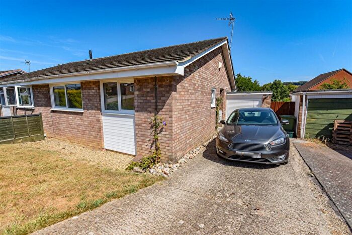 2 Bedroom Semi-Detached Bungalow For Sale In Ryder Close, Cam, GL11