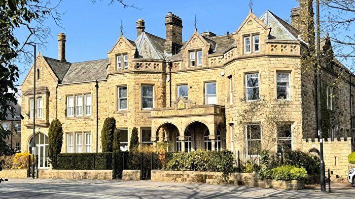 6 Bedroom Terraced House For Sale In The Malt, Main Street, Burley-in-Wharfedale, Ilkley, West Yorkshire, LS29