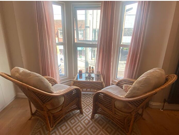 2 Bedroom Apartment To Rent In Abingdon Street, Blackpool, FY1