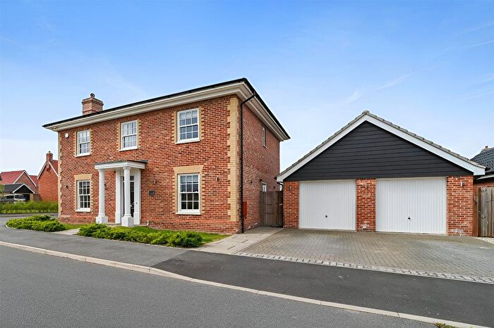 4 Bedroom Detached House For Sale In Firefly Close, Mistley, Manningtree, CO11