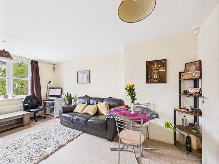 1 Bedroom Apartment For Sale In Haven Gardens, Darlington, DL1