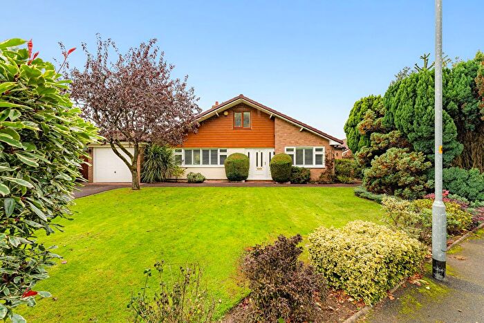 3 Bedroom Bungalow For Sale In Pewterspear Lane, Appleton Park, Appleton, Warrington, Cheshire, WA4