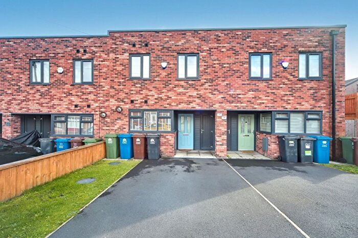 3 Bedroom Terraced House For Sale In Brentwood, Wigan, WN5
