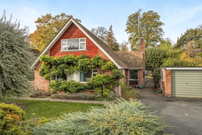 4 Bedroom Detached House For Sale In Swanston Field, Whitchurch-On-Thames, Reading, Berkshire, RG8