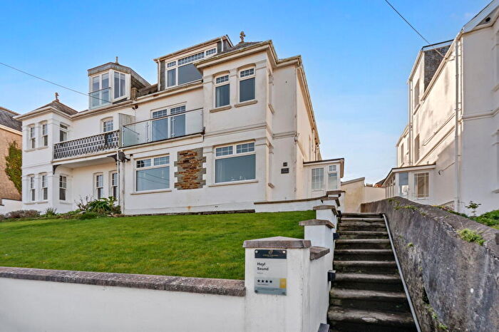5 Bedroom Semi-Detached House For Sale In Padstow, PL28