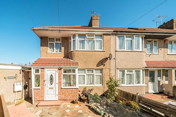 3 Bedroom Property For Sale In Eastleigh Avenue, Harrow, HA2
