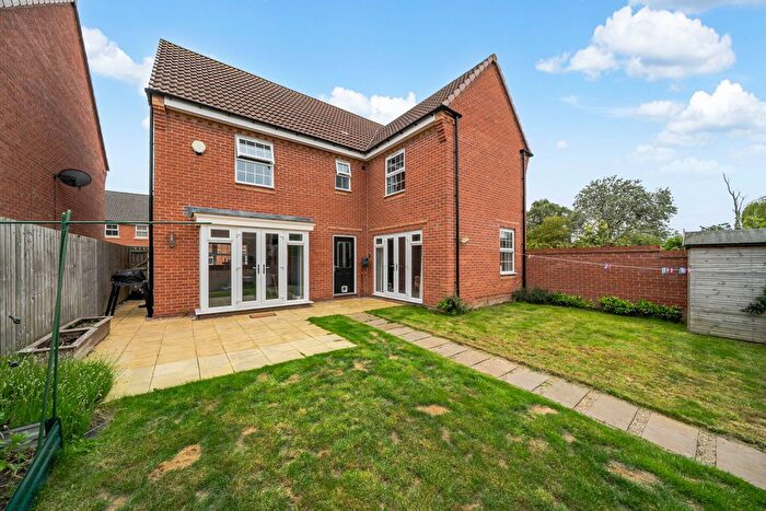 4 Bedroom Detached House For Sale In Garbutt Close, Stamford Bridge, York, YO41