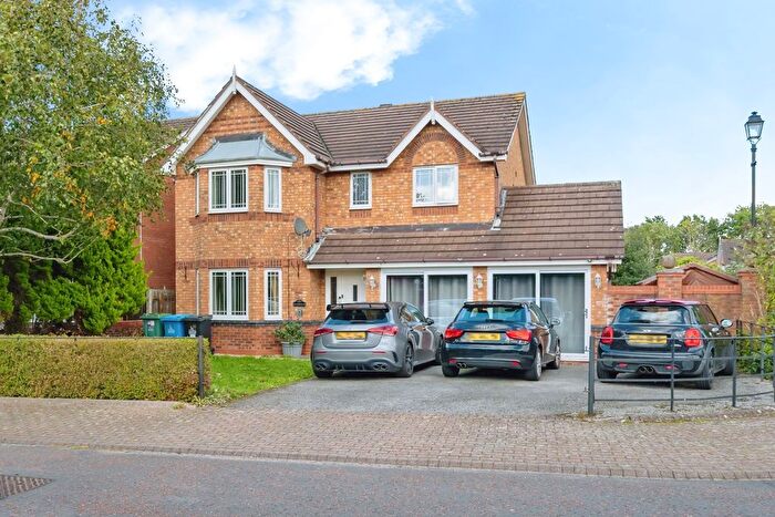 4 Bedroom Detached House For Sale In Malmesbury Park, Runcorn, Cheshire, WA7