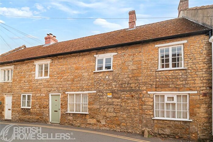 3 Bedroom Terraced House For Sale In The Square, Beaminster, Dorset, DT8