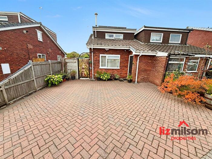 2 Bedroom Semi-Detached House For Sale In Meadow Lane, Newhall, Swadlincote, DE11