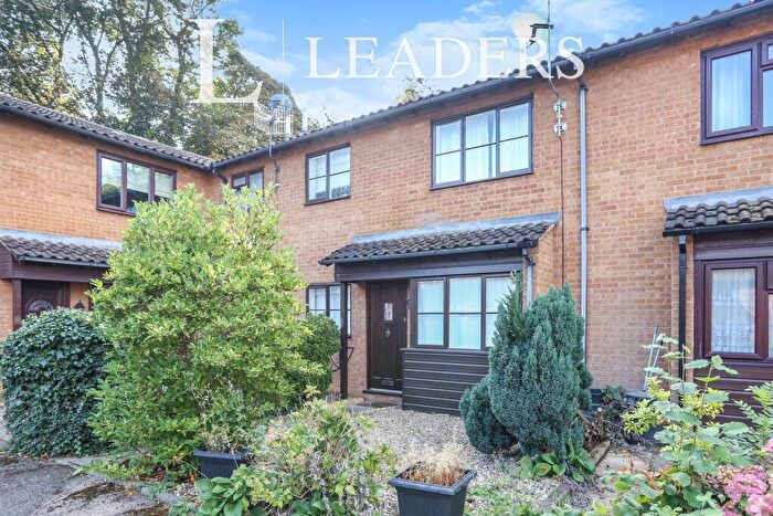 1 Bedroom House To Rent In Banavie Gardens, Beckenham, BR3