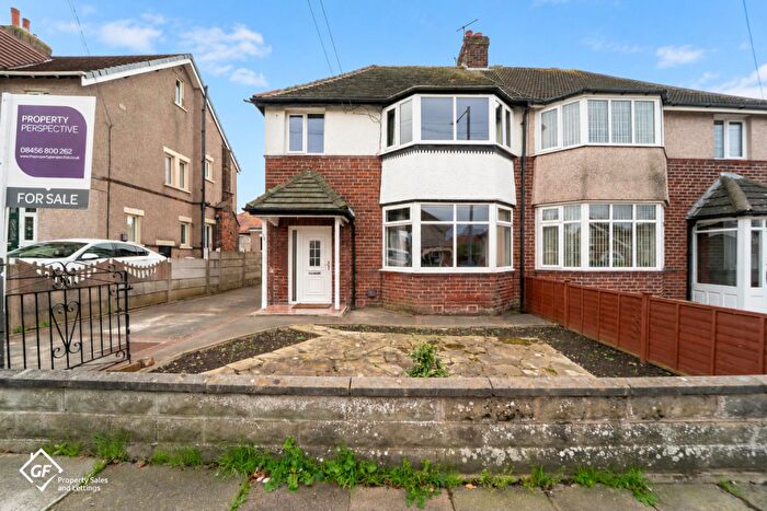 4 Bedroom Semi-Detached House For Sale In Balmoral Road, Morecambe, LA4