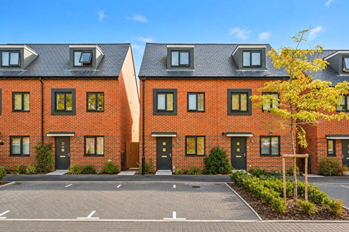 3 Bedroom Semi-Detached House For Sale In Brenchley Way, Faversham, Kent., ME13