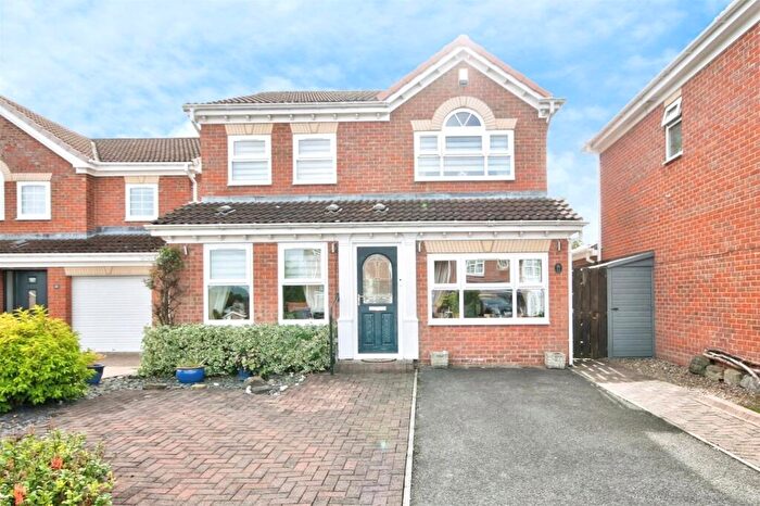 4 Bedroom Detached House For Sale In Elsdon Close, Chester Le Street, County Durham, DH2