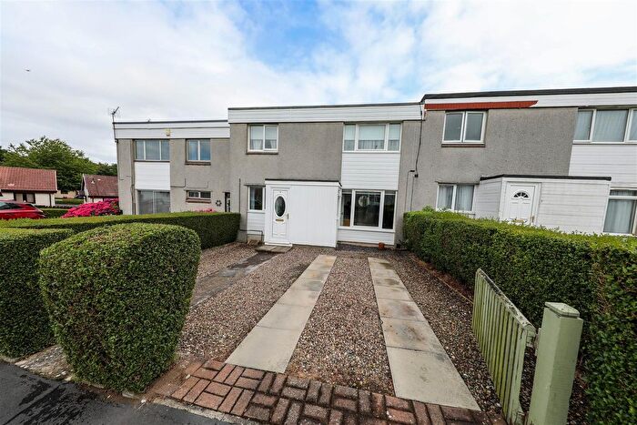 3 Bedroom Terraced House For Sale In Lothian Court, Glenrothes, KY6