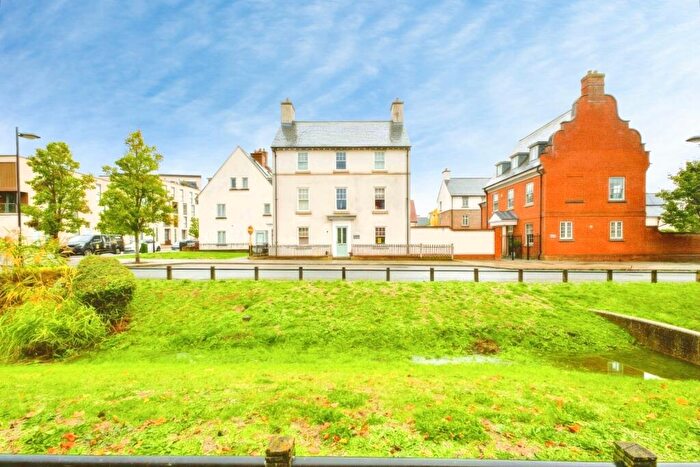 5 Bedroom Detached House For Sale In Bassett Lowke Drive, Upton, Northampton, Northamptonshire, NN5