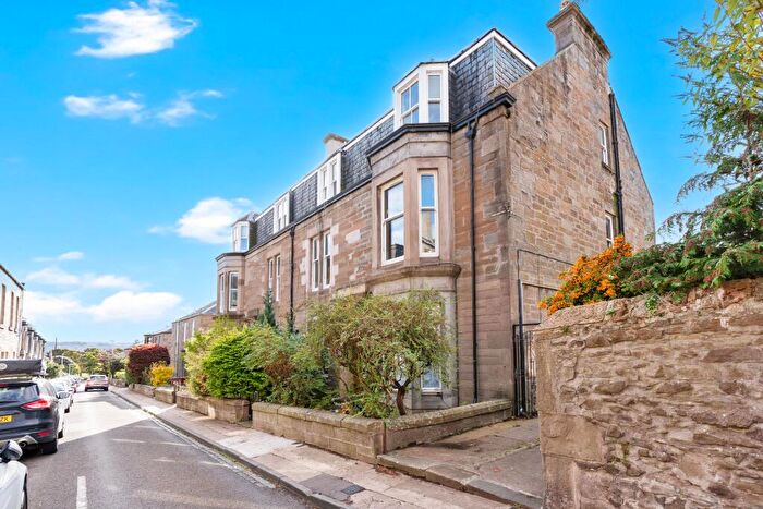 6 Bedroom Flat For Sale In Argyle Place, Thomson Street, Dundee, Dundee City, DD1