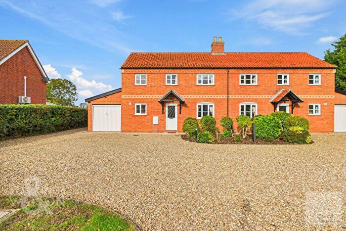 3 Bedroom Semi-Detached House To Rent In High Green, Norwich, NR15
