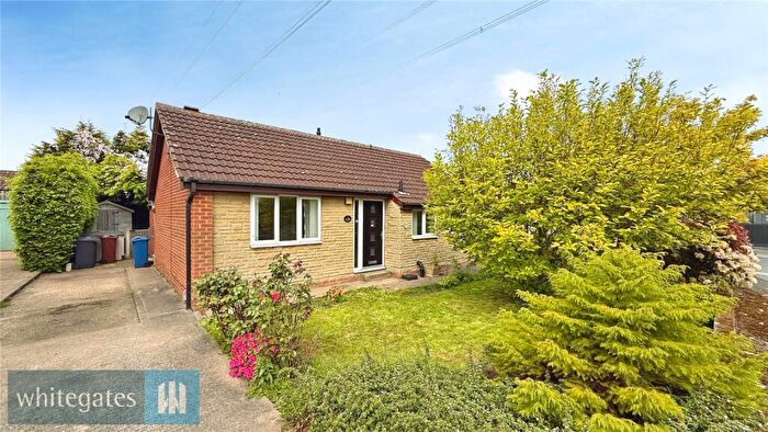 2 Bedroom Bungalow For Sale In Elstead Close, Barugh Green, S75