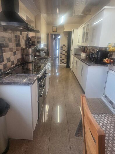 4 Bedroom Terraced House To Rent In Churchill Avenue, Coventry, CV6