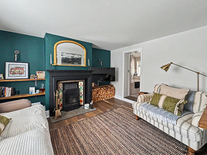 2 Bedroom Terraced House For Sale In West Street, Bere Regis, BH20