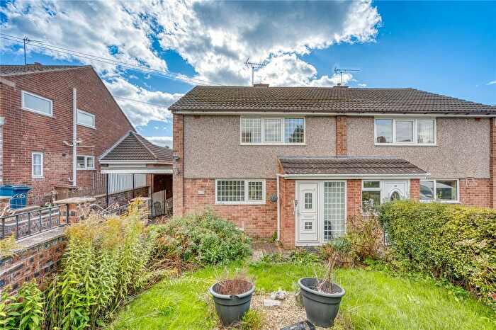 3 Bedroom Semi-Detached House For Sale In Baswich Crest, Stafford, Staffordshire, ST17