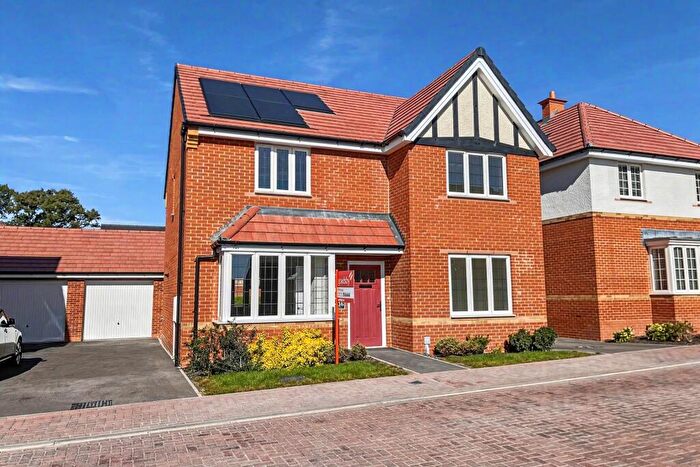 4 Bedroom Detached House For Sale In Wimborne, BH21