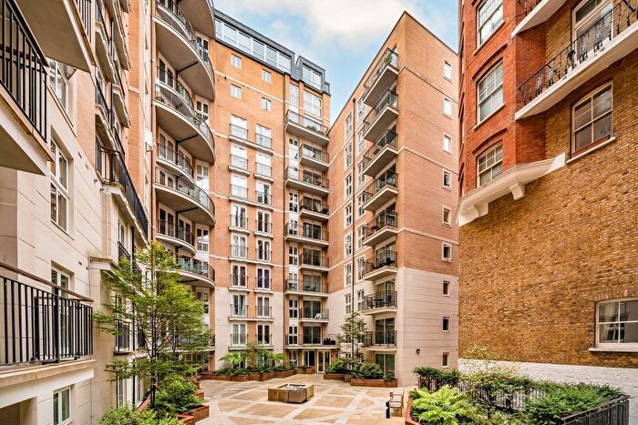 2 Bedroom Flat For Sale In Victoria Street, Westminster, SW1H