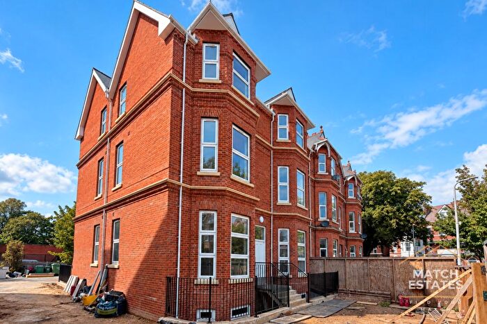 1 Bedroom Flat To Rent In Christchurch Road, Folkestone, Kent, CT20