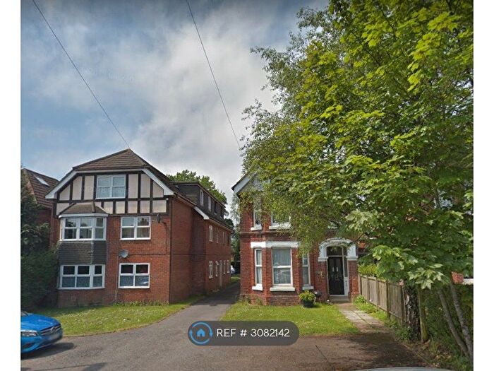1 Bedroom Flat To Rent In Winchester Rd, Southampton, SO16
